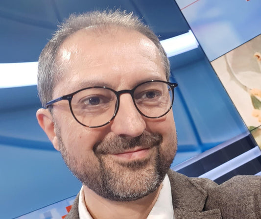 Dal giornalismo all'IA: il viaggio di Fabio De Ponte